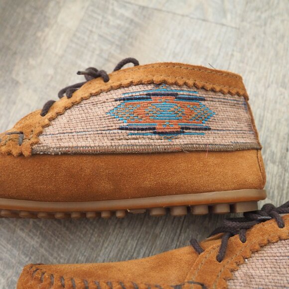 Minnetonka Leather El Paso Aztec Ankle Moccasins sz 8.5 - Picture 4 of 8